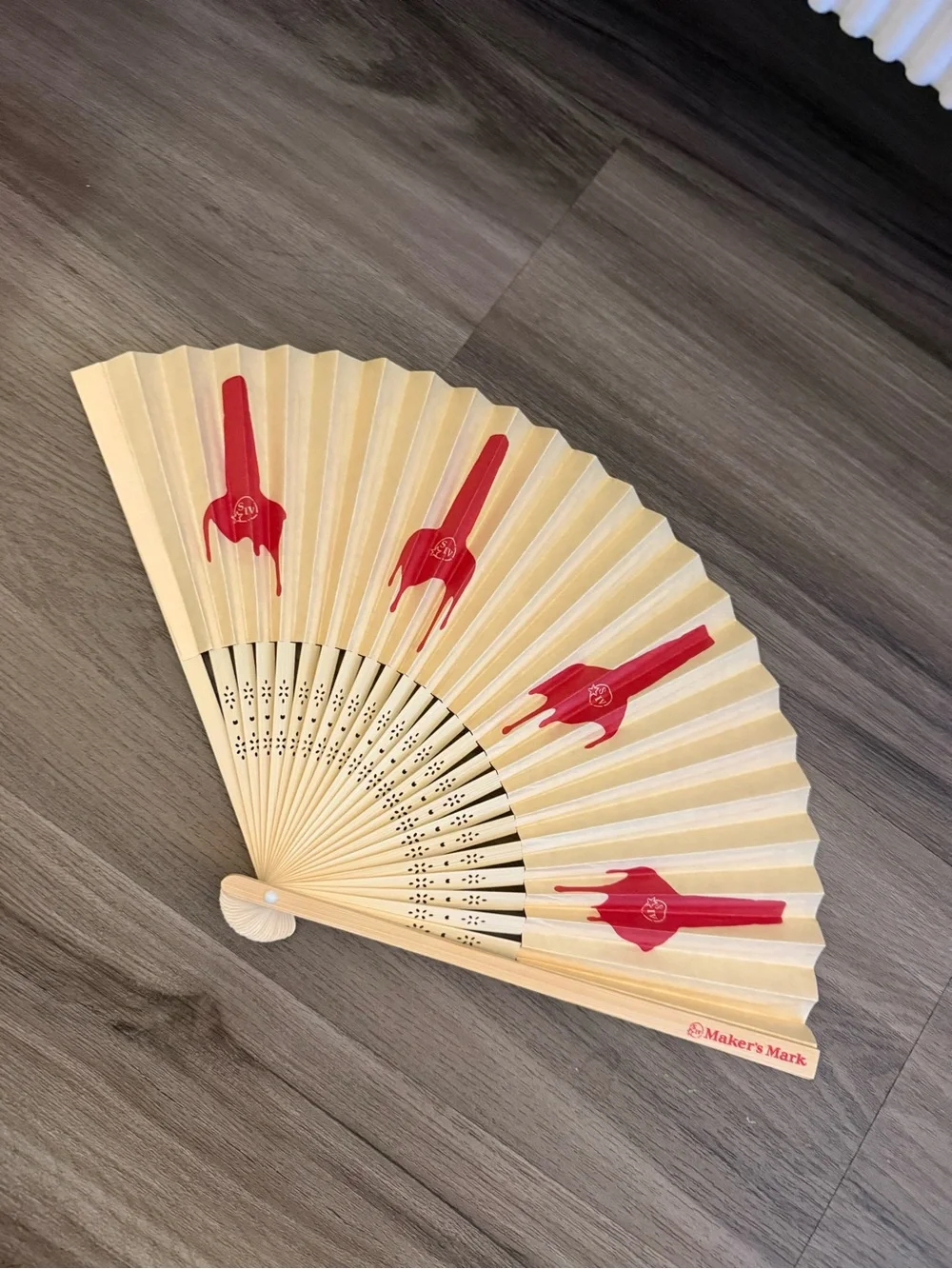 NEW Maker’s Mark Bourbon Whiskey Folding Hand Fan Red Wax Logo Promo
